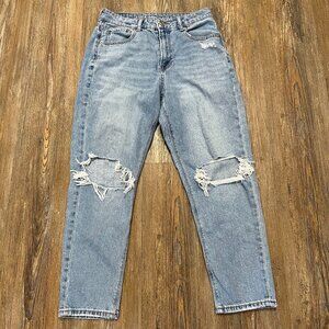 American Eagle Outfitters Jeans -Women Size 6 Short(26x25) -Mom Jean -Distressed